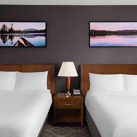 Hilton Garden Inn Calgary Airport Εξωτερικό φωτογραφία