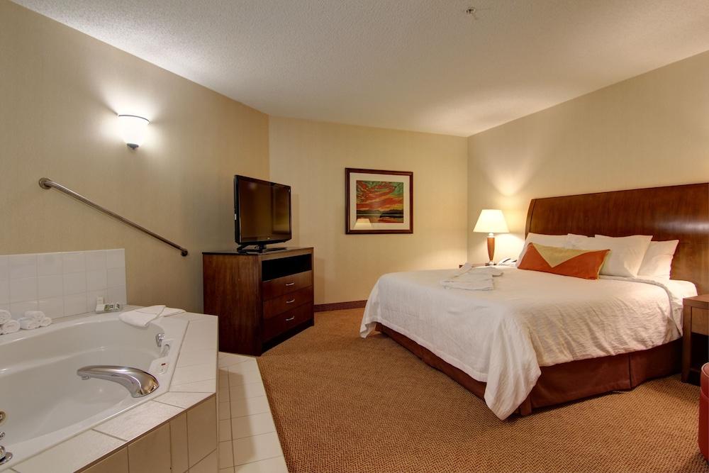 Hilton Garden Inn Calgary Airport Εξωτερικό φωτογραφία