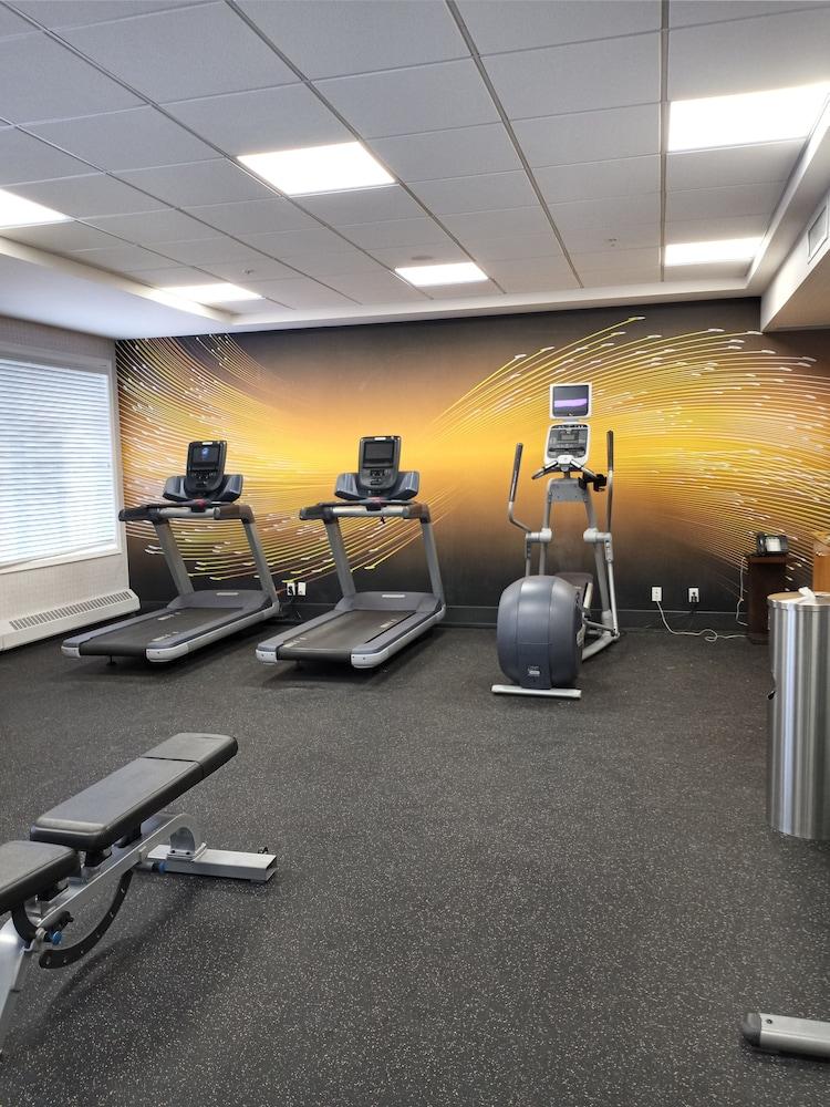 Hilton Garden Inn Calgary Airport Εξωτερικό φωτογραφία