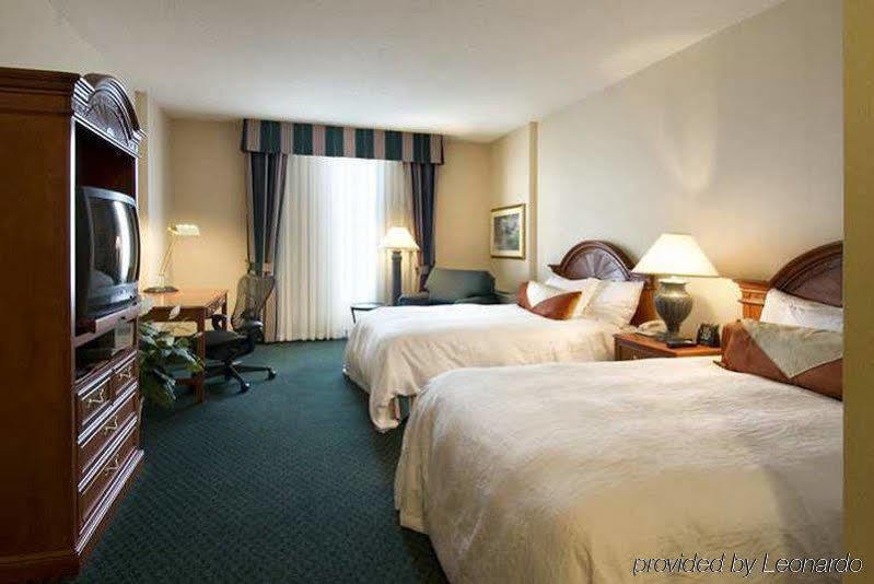 Hilton Garden Inn Calgary Airport Εξωτερικό φωτογραφία