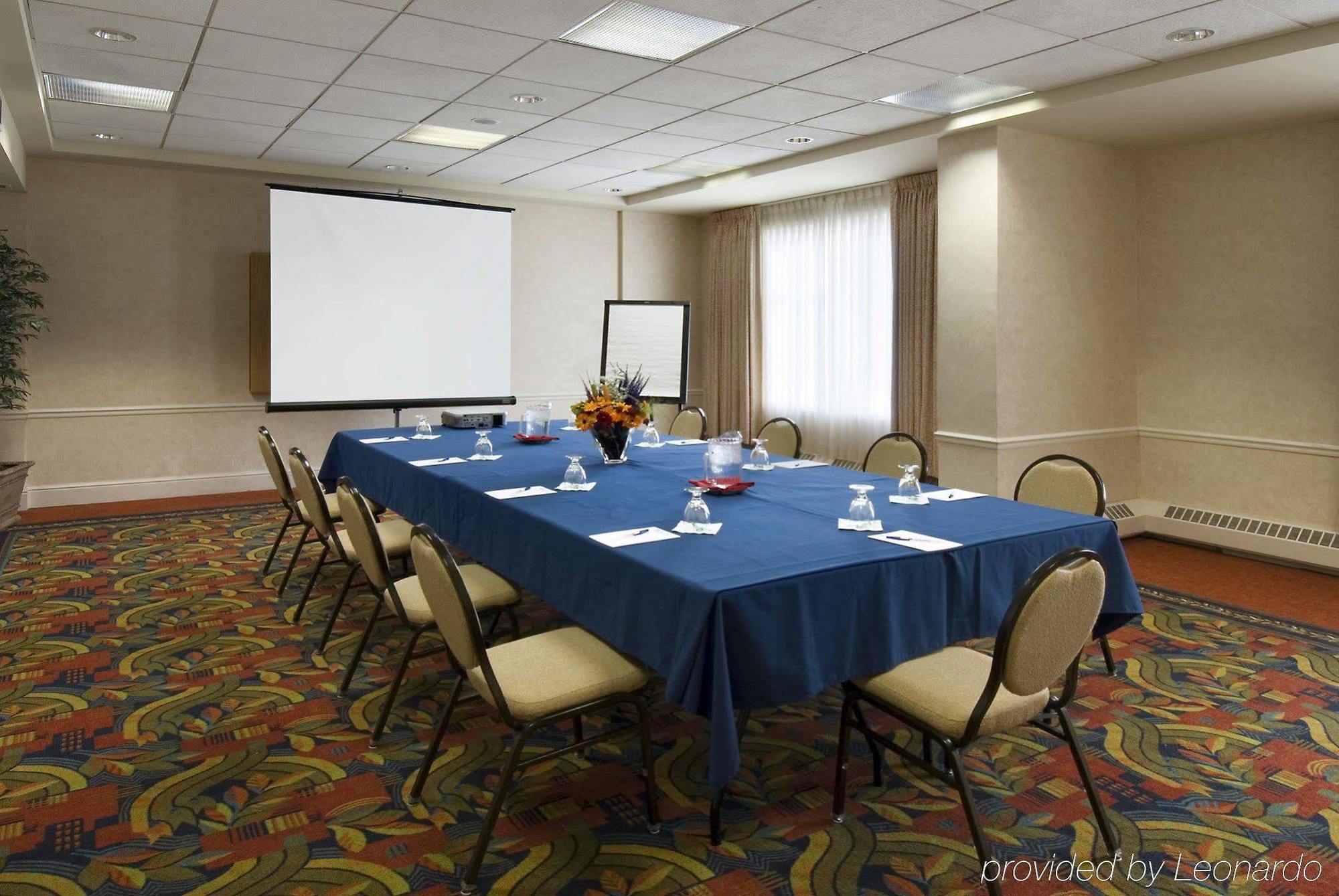 Hilton Garden Inn Calgary Airport Ανέσεις φωτογραφία